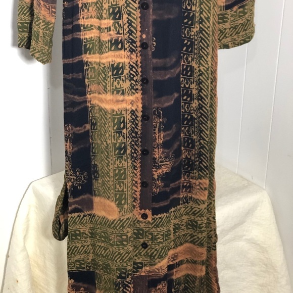 - - Womens Boho style floor length dress. Fits like a Large. - Picture 7 of 13